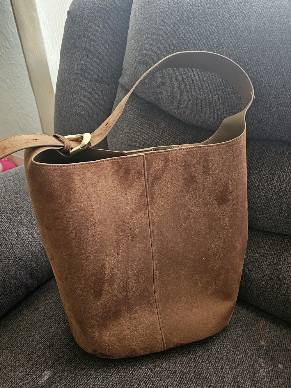 H&M Brown Suede Shoulder Bucket Bag